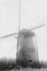 M 10907 Molen de Korenbloem Zoelen