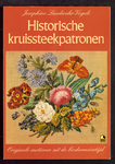 7482 Boek van 64 pagina's met de historie van de 19e eeuwse borduurpatronen uit de biedermeiertijd, 1984