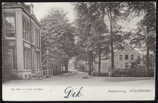 1884 Hoek Stationsweg en Triosingel met links de voorkant van het toenmalige hoofdgebouw van Gispen. Daarvoor was het ...