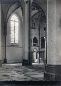 22-9187 Interieur Sint Maartenskerk, zijbeuk