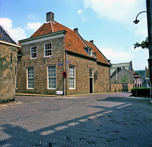 22-9532 Hoekwoning Kerkplein - Kerkstraat, kanunnikenwoningen