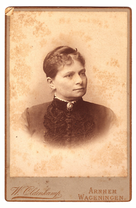 915SAB001103604 Portret Christina Francina Matak Fontein (1838-19??), 2e echtgenote van Jean Paul Henri Mari Louis van ...