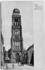 22-10307 Zicht richting toren Sint Maartenskerk