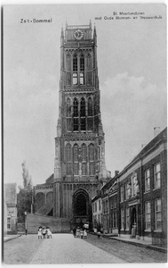 22-10309 Zicht richting toren Sint Maartenskerk