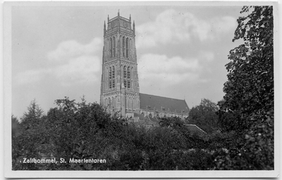 22-10378 Zicht op Sint Maartenskerk