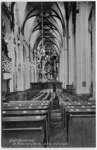 22-10392 Interieur Sint Maartenskerk