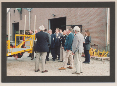 0360-162 Hongaars bezoek aan de gemeente Kesteren in 1999