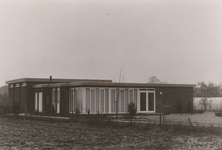 Lie 337 Gebruik voor gemeentegids 1989. Mortuarium voor de gemeente Lienden