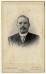 2070 Portretfoto van [zeer waarschijnlijk] Everhard Johan Carel van Lidth de Jeude (1851-1937)