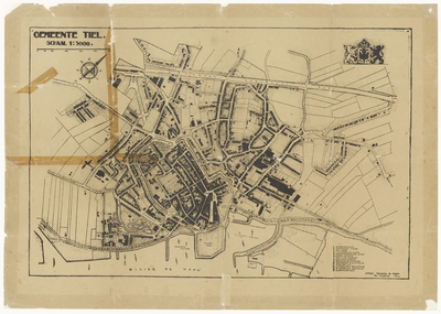 814 Een plattegrond van de Tielse binnenstad tijdens de Tweede Wereldoorlog. Rechtsonder zijn alle belangrijke gebouwen ...