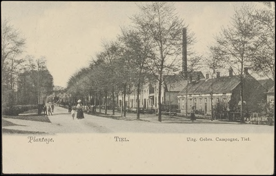 N 3.7 Rechts N.V. Verwey en Spoorenberg's Fabrieken aan de Nieuwe Tielseweg. Op de achtergrond de hoge schoorsteen.