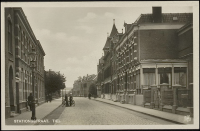 S7.20 Stationsstraat vanaf Burg. Hasselmanplein