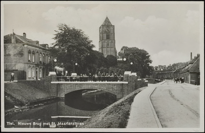 W11.13 Walburgbuitensingel Sint richting Sint Maartenskerk