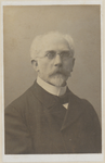 M 11554 Een portretfoto van de heer dr. Z.C. de Boer gemaakt ter gelegenheid van zijn 25-jarig jubileum als leraar oude ...