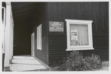M 12083 De Prinses Beatrixschool aan de Esdoornstraat in de Finse School, in 1988 afgebroken