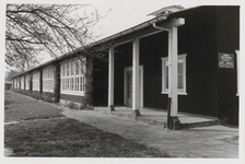 M 12084 De Prinses Beatrixschool aan de Esdoornstraat in de Finse School, in 1988 afgebroken