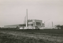 M 139 De bouw van de glasfabriek De Maas aan het Amsterdam-Rijnkanaal