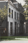 M 1847 III Voorkant van het verenigingsgebouw Opwaarts aan de Sint Walburgstraat