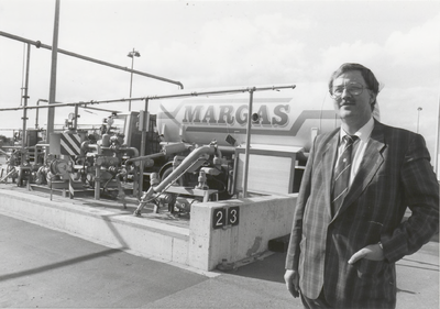 M 1963 Het gasbedrijf Margas in Tiel verwijt de gemeente Kesteren nalatig te zijn in het betalen van de ...
