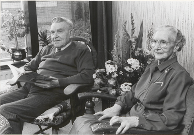 M 2520 Het echtpaar Wammes viert hun 60-jarig huwelijk. Op de foto dhr. Cor Wammes (86) en zijn vrouw Maria ...