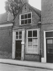 M 2805 Portiershuisje van het oude gasthuis aan de Gasthuisstraat