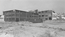 M 2962 Het gedeelte van de fabriek Daalderop gelegen aan de Binnenhoek dat wordt afgebroken