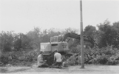 M 3043 De pruimenboomgaard aan de Burgemeester Meslaan wordt verwijderd om plaats te maken voor de bouw van 3 ...