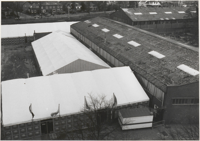 M 3820 Luchtfoto betuwebeurs . In de voormalige veilinghal van Septer en de aangebouwde witte hallen wordt de ...