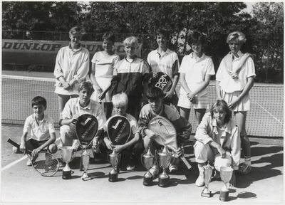 M 4588 Eventueel Kampioenen Tennisvereniging