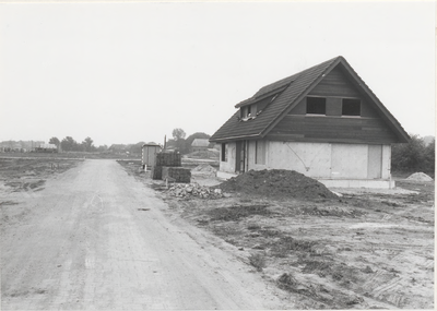 M 4892 De eerste woning, die in het bestemmingsplan Drumpt zal gereedkomen, is afkomstig van het bouwbedrijf Van Beest ...