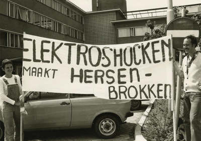 673 Het ziekenhuis Bethesda staat op de zwarte lijst van ziekenhuizen waar shocktherapieen worden toegepast. Een aantal ...