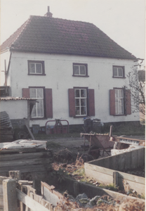 M 8225 Boederij Medelsestraat. November 1983
