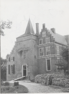 M 8471 Waarschijnlijk kasteel Wijenburgh te Echteld