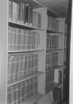 0690-2438 Rolkasten in de kluis van het archief op Achterbonenburg ingericht.