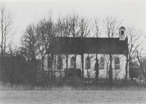 0690-3919 Zw./w. foto van de kerk voor de restauratie van 1993.