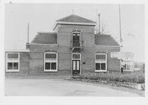 0690-502 Woning Kornewal hoek Dreef, bewoond geweest door de fam. v.d. Sluis. Gesloopt ca. 1980 voor bouw brug over de Korne.