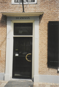 0690-5323 De Zwaan waar de Rabobank in is gevestigd.