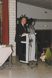 0690-653 Afscheid burgemeester Hommes zelf als spreker.