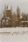 0690-957 Wintersgezicht op Zoelmond met kerktoren.
