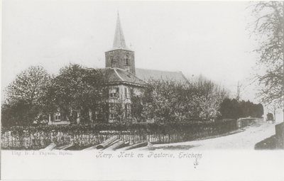 0690-Gr_Er_3 N.H.-Kerk en pastorie, repro van ansichtkaart.