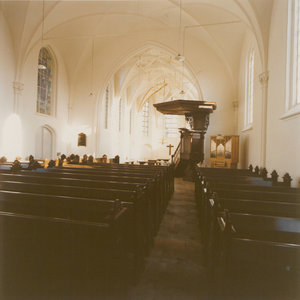 0690-Gr_Kerk_A_82 Gezicht in de N.H.Kerk.