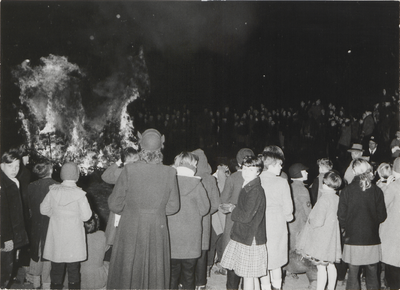 104 Kerstboomverbranding op het Kokkiesveld