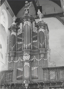 152 Kerkinterieur NH Grote of Sint Barbarakerk met het Grote Orgel uit 1719, gebouwd door M. Verhofstad.