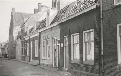 929 Lange Havendijk vanuit de Havendijk. Voor de renovatie zijn al deze woningen verdwenen.