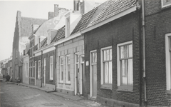 929 Lange Havendijk vanuit de Havendijk. Voor de renovatie zijn al deze woningen verdwenen.