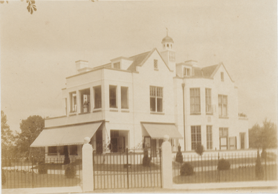 1160 Casa Blanca, gebouwd 1908.