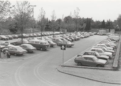 1201 Parkeerterrein het Hof.