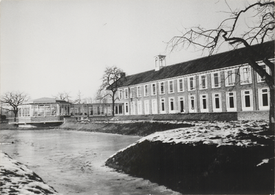 1868 Elisabethhof aan Van Pallandtdreef Bejaardenhuis zij-aanzicht