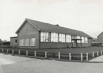 1914 Officiële opening huishoudschool Anna Meerhouts 