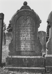 3281 Joodse begraafplaats. Grafstenen
